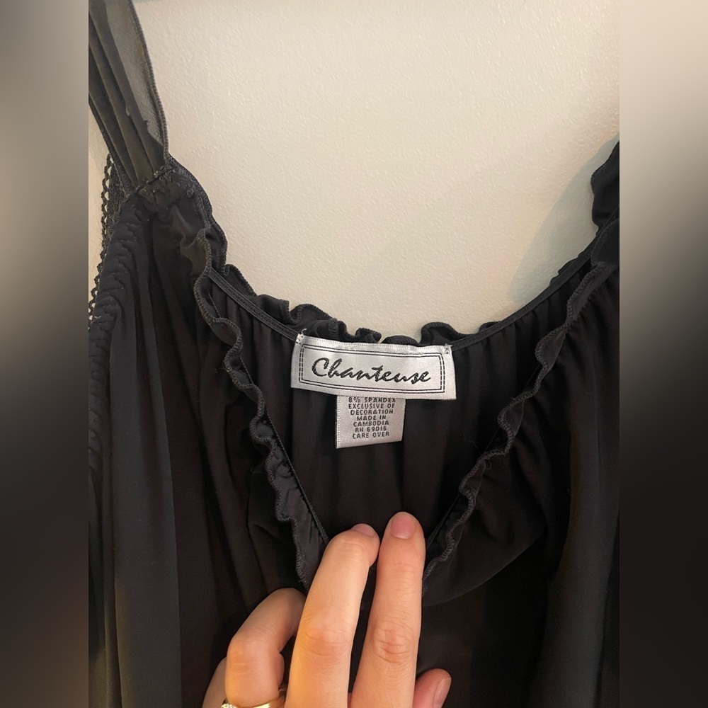 Vintage Chanteuse Black Nightgown - Picture 3 of 5